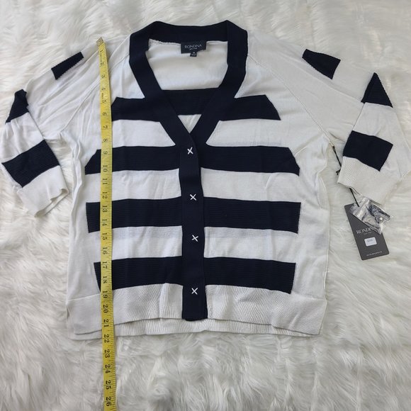 Rondina Etcetera V-Neck Cardigan Sweater - Picture 2 of 9